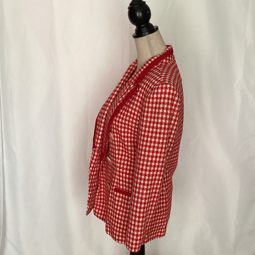 Vintage red thermal blazer with matching skirt - Picture 9 of 9
